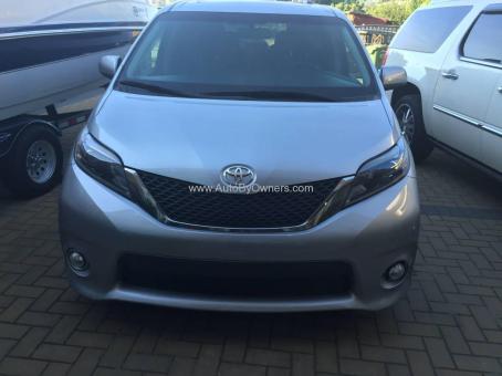 Toyota Sienna Limited AWD is for sale (2009)