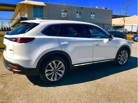 Selling 2017 Mazda CX-9 Signature 7 Seater